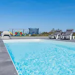 Cichy - - Basen, Jacuzzi, Sauna