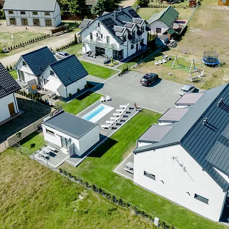 Apartment Cichy - Podgrzewany Basen, Plac Zabaw, Parking - Cicha I Spokojna Lokalizacja *
