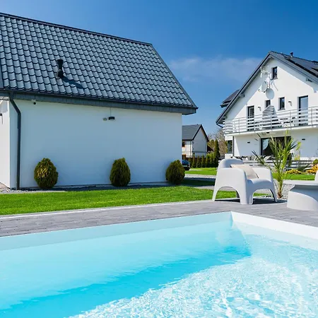 Cichy - - Basen, Jacuzzi, Sauna Karwia