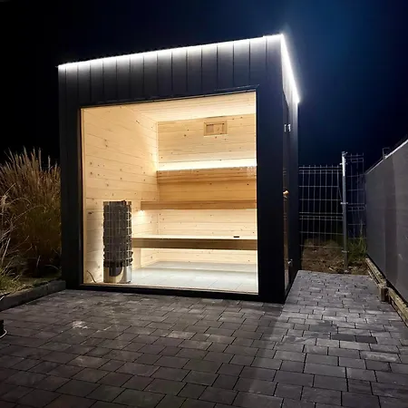 Cichy - - Basen, Jacuzzi, Sauna Karwia