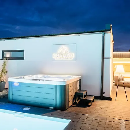 Cichy - - Basen, Jacuzzi, Sauna *