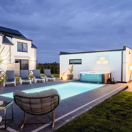 Cichy - - Basen, Jacuzzi, Sauna Karwia